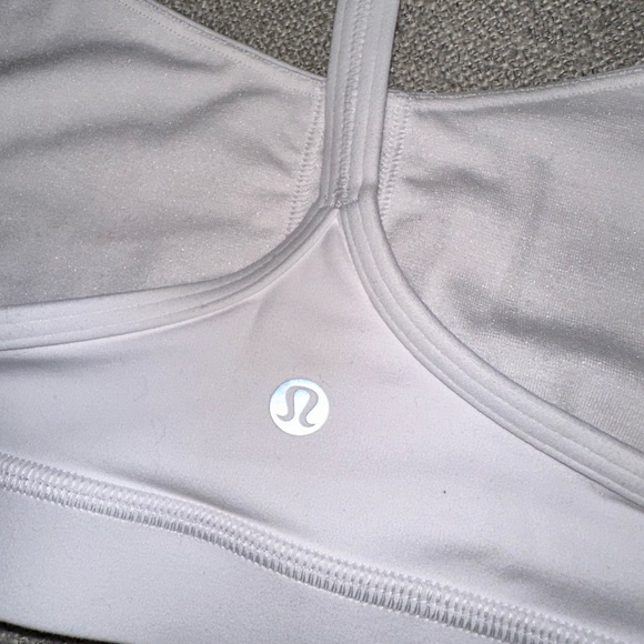 TWO Lululemon Flow-Y Sports Bras BUNDLE: Black & White (NWOT) - Picture 7 of 12